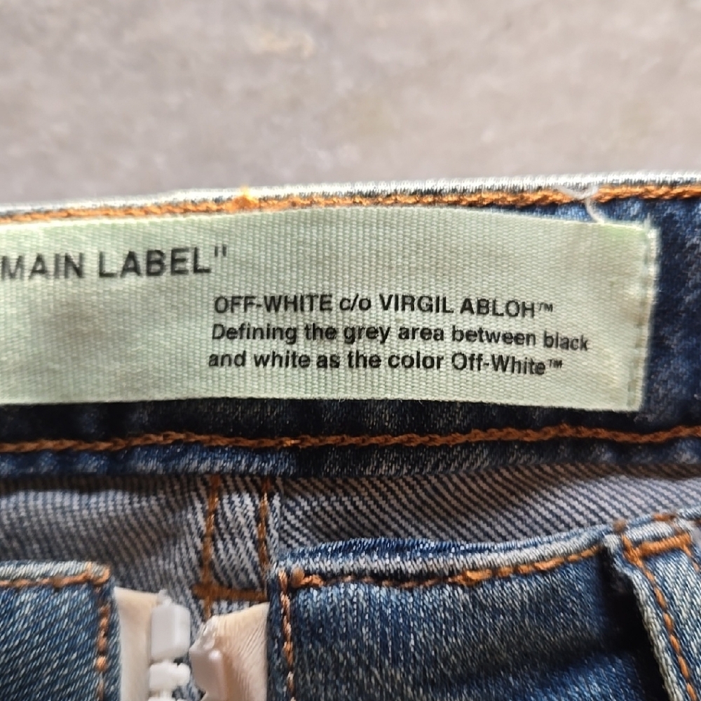 Off-WhiteC/o VIRGIL ABLOH Denim Jeans With Beaded Bird! Nwot . Sixe 24. Woman